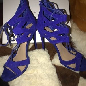 Luxe by Justfab beautiful Cobalt Blue Heels